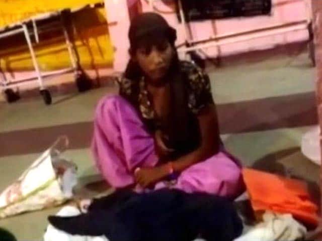 Now, UP. Refused Ambulance, Mother Spends Night Holding Dead Child