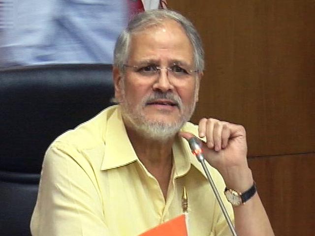 एलजी ने मांगा अरविंद केजरीवाल के मंत्रियों और स्टाफ का ब्योरा