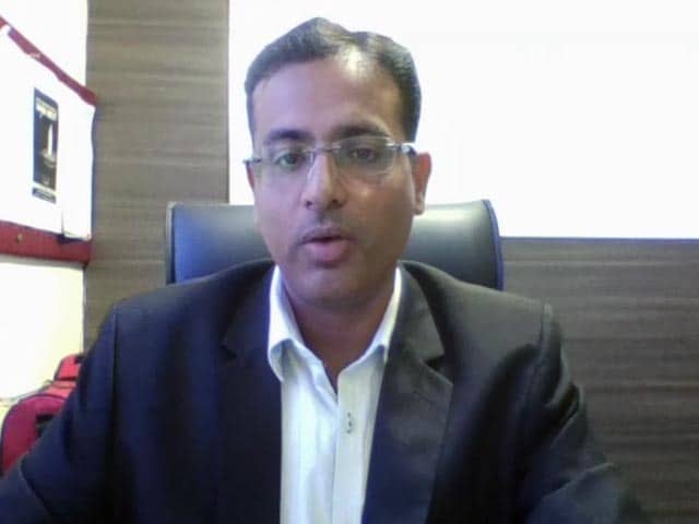 Video : Buy BHEL For Target Of Rs 180: Pradip Hotchandani