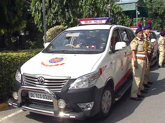 दिल्ली में महिला पीसीआर वैन लॉन्च