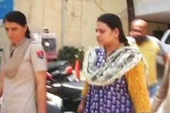 Obsessed About Having Son, Jaipur Mother Allegedly Stabbed Baby Girl 17 Times Obsessed About Having Son, Jaipur Mother Allegedly Stabbed Baby Girl 17 Times