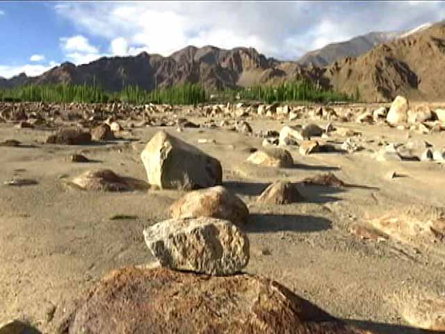 In Ladakh,  Art On The Rocks