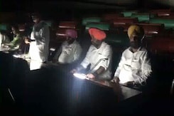Punjab Congress Lawmakers Stage Protest In Assembly, Government Cuts Power Supply Punjab Congress Lawmakers Stage Protest In Assembly, Government Cuts Power Supply