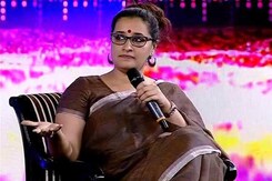 #NDTVYouthForChange: हर गीतकार के बोलों में बदलाव आया है - क़ौसर मुनीर #NDTVYouthForChange: हर गीतकार के बोलों में बदलाव आया है - क़ौसर मुनीर