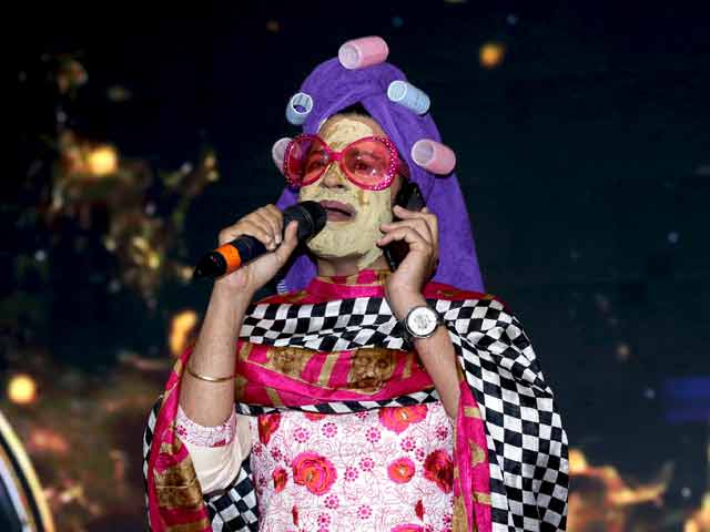 #NDTVYouthForChange: जब अपने अनूठे अंदाज में मंच पर पहुंची 'पम्मी आंटी'