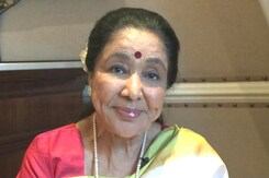 Asha Bhosle On Who Should Play R D Burman And Lata Mangeshkar In Biopic Asha Bhosle On Who Should Play R D Burman And Lata Mangeshkar In Biopic