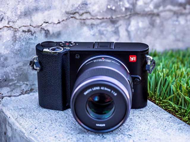 Xiaomi's Mirrorless Camera, Mi Note Pro, and Other Tech News: 360 Daily - Sept 20