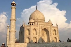 Swachh Agenda For The Taj Mahal Swachh Agenda For The Taj Mahal