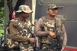 इंडिया 7 बजे : मुंबई के पास उरण में नौसेना बेस के पास बच्चों ने देखे कुछ संदिग्ध इंडिया 7 बजे : मुंबई के पास उरण में नौसेना बेस के पास बच्चों ने देखे कुछ संदिग्ध