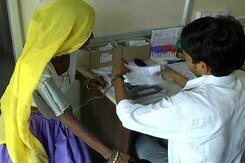 'आप' कार्यकर्ताओं के मकानों में चल रहे हैं मोहल्ला क्लिनिक 'आप' कार्यकर्ताओं के मकानों में चल रहे हैं मोहल्ला क्लिनिक