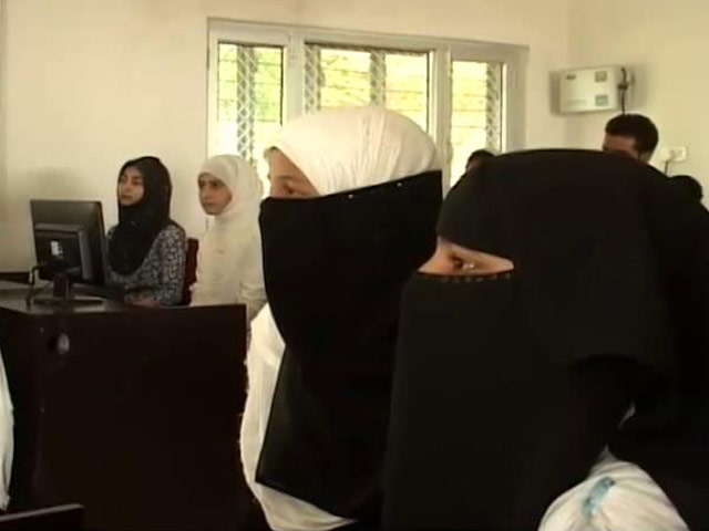 As Schools Remain Closed In Kashmir, Students Are Forced To Relocate As Schools Remain Closed In Kashmir, Students Are Forced To Relocate