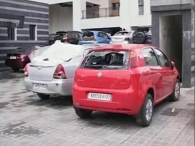 Rampage At Kolkata Housing Complex Bruises A Famous Social Harmony