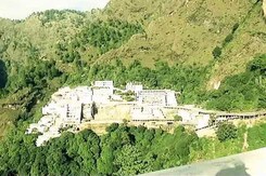 Vaishno Devi Shrine To Get A Swachh Makeover Vaishno Devi Shrine To Get A Swachh Makeover