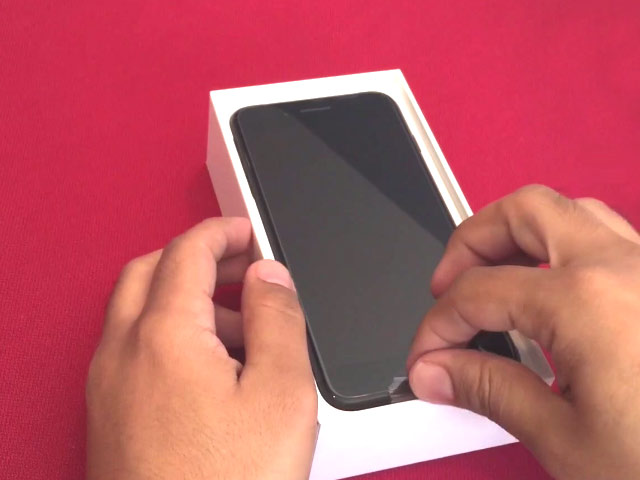 iPhone 7 Plus: What's in the Box?