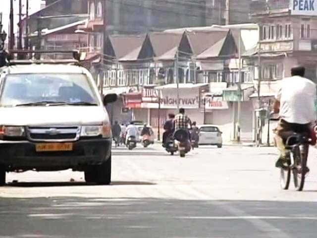 After 79 Days Curfew Ends in Srinagar, But Lockdown by Separatists On