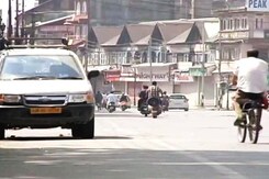 After 79 Days Curfew Ends in Srinagar, But Lockdown by Separatists On After 79 Days Curfew Ends in Srinagar, But Lockdown by Separatists On