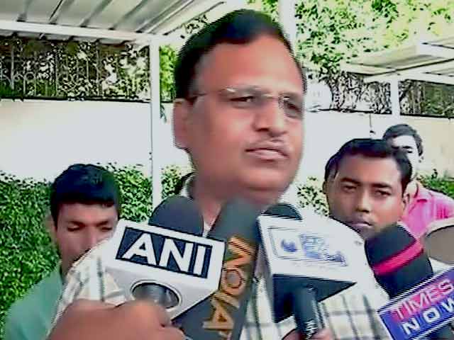 17 करोड़ के हवाला मामले में दिल्ली सरकार के मंत्री सत्येंद्र जैन को IT का नोटिस