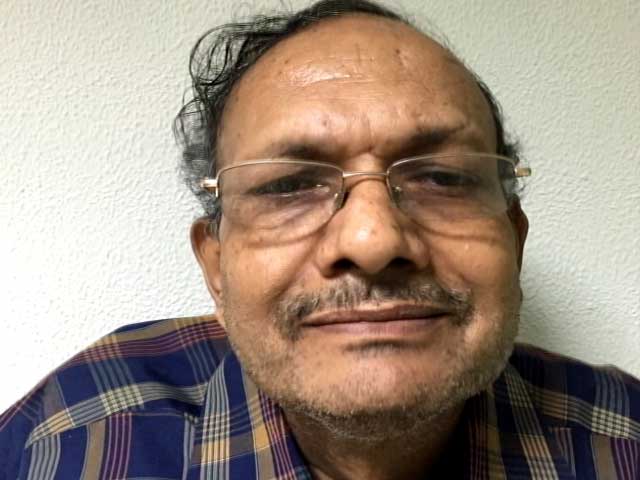 Bureaucrat, Son Kill Themselves. Wife, Daughter Did Same In July