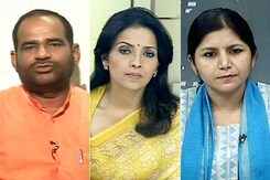 दिल्ली में छात्रों ने क्लास में स्कूल टीचर की हत्या की दिल्ली में छात्रों ने क्लास में स्कूल टीचर की हत्या की