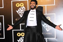 <i>Bajirao</i> In A Skirt? Ranveer Singh Is A GQ Man of the Year <i>Bajirao</i> In A Skirt? Ranveer Singh Is A GQ Man of the Year