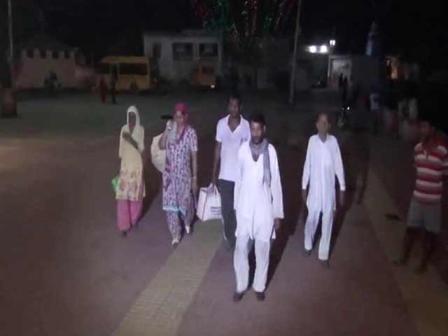 Residents Flee Border Towns In Jammu As Surgical Strikes Spark Fear