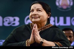 'End Rumours On Jayalalithaa's Health, Release Photo,' Says Karunanidhi 'End Rumours On Jayalalithaa's Health, Release Photo,' Says Karunanidhi