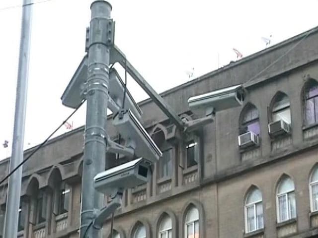 Video : अब मुंबई शहर का 80 फीसदी हिस्सा सीसीटीवी कैमरों की निगरानी में
