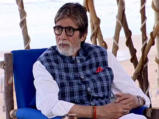 Video : Each One Of Us Has To Become An Example: Amitabh Bachchan