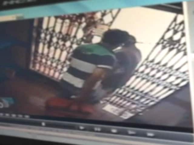 Video : Bansal Family Suicide: Black Money, 30 Bank Lockers, New CCTV Evidence