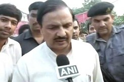 Minister Mahesh Sharma Visits Murder Accused's Family In Tense Dadri Minister Mahesh Sharma Visits Murder Accused's Family In Tense Dadri