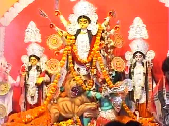 दक्षिण पर चढ़ने लगा उत्तर का रंग, दशहरे में दिख रहे भगवान राम और रावण