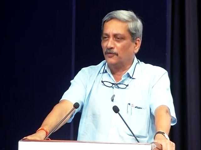 इंडिया 7 बजे : रक्षा मंत्री ने सेना को दिया सर्जिकल स्ट्राइक का पूरा श्रेय