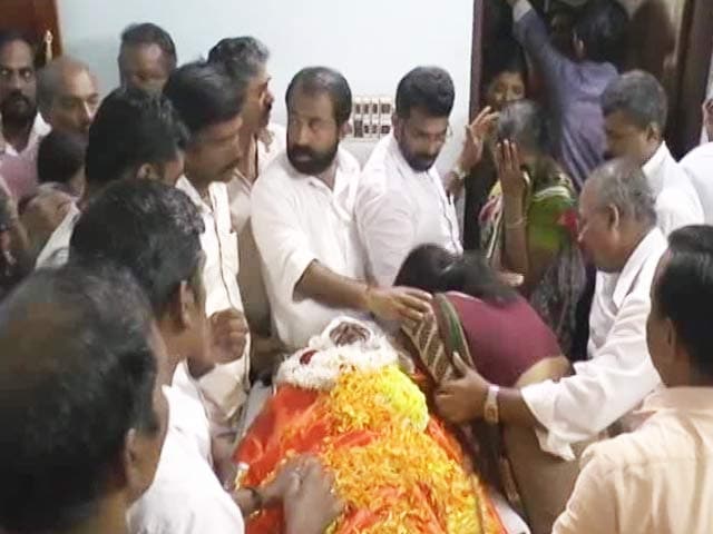 Video : Day After BJP Activist's Murder, Party Calls For Shutdown In Kerala
