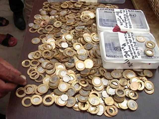 Videos : दिल्ली : पीरागढ़ी में नकली सिक्के बनाने की फैक्ट्री पकड़ी, मास्टर माइंड की तलाश