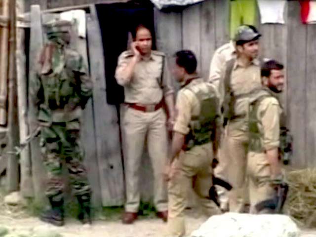 बारामुला में आतंकी गतिविधियों से जुड़े 44 गिरफ्तार