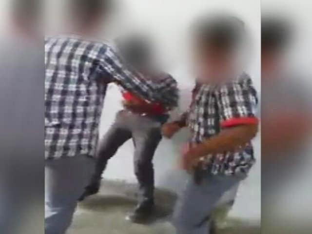 अच्छे नंबर आने की दी थी सजा : पीड़ित छात्र की NDTV से बातचीत