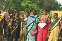 Families Of Cops Who Allegedly Assaulted RSS Man Want Protection Families Of Cops Who Allegedly Assaulted RSS Man Want Protection