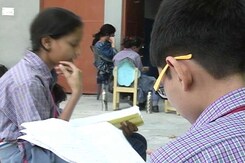 आरएसएस चाहता है नई शिक्षा नीति, अंग्रेजी की अनिवार्यता खत्म करने की मांग आरएसएस चाहता है नई शिक्षा नीति, अंग्रेजी की अनिवार्यता खत्म करने की मांग