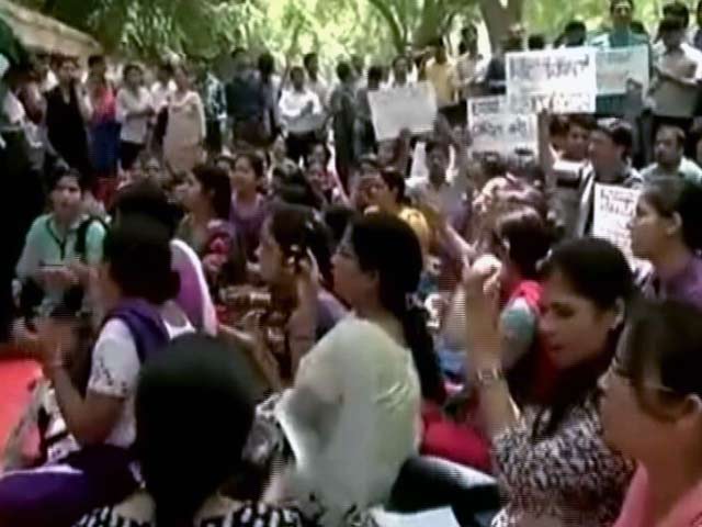 अस्थायी कर्मचारियों को स्थायी करेगी दिल्ली सरकार