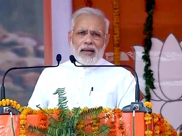 Videos : 'तीन तलाक' को राजनीतिक और साम्प्रदायिक मुद्दा न बनाएं : प्रधानमंत्री नरेंद्र मोदी