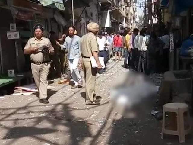 Video : Blast In Naya Bazar Of Delhi's Chandni Chowk, 1 Reported Dead