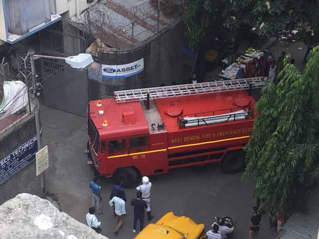 Fire Breaks Out At Lunchtime In Kolkata's Don Bosco School