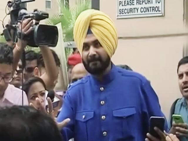 2009 लोकसभा चुनाव के मामले में नवजोत सिंह सिद्धू पर चलेगा ट्रायल