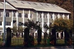 Kashmir Calm, But Schools Still Face Lockdown Kashmir Calm, But Schools Still Face Lockdown