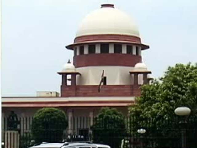 जजों की नियुक्ति के मामले में केंद्र सरकार और सुप्रीम कोर्ट आमने-सामने
