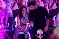 Ranbir Kapoor, Anushka Sharma Celebrate Diwali With Fans Ranbir Kapoor, Anushka Sharma Celebrate Diwali With Fans