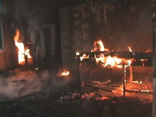 Video : जम्मू-कश्मीर में दो महीने में 27 स्कूल जलाए गए, जांच के लिए SIT का गठन