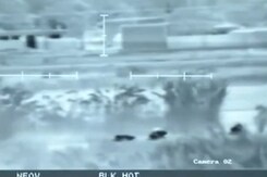 कैमरे में कैद : फिर नाकाम हुई बॉर्डर क्रॉस करने की आतंकियों की कोशिश कैमरे में कैद : फिर नाकाम हुई बॉर्डर क्रॉस करने की आतंकियों की कोशिश