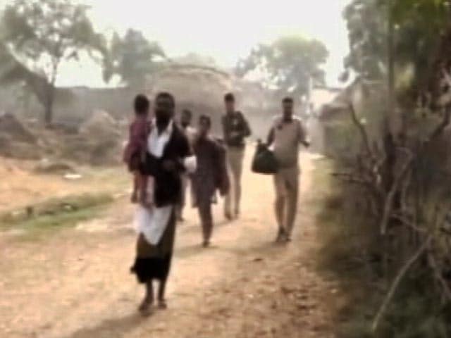 Videos : नेशनल रिपोर्टर : फायरिंग भी, विरोध भी...ये कैसा पैंतरा है पाकिस्तान का
