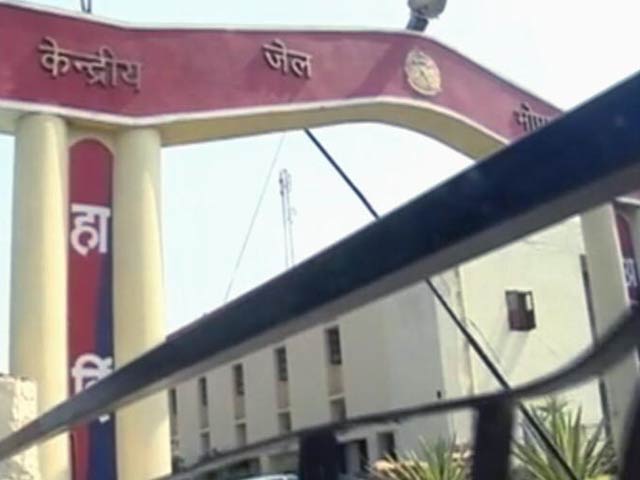 नेशनल रिपोर्टर : कैसे भोपाल जेल से भागे कैदी?